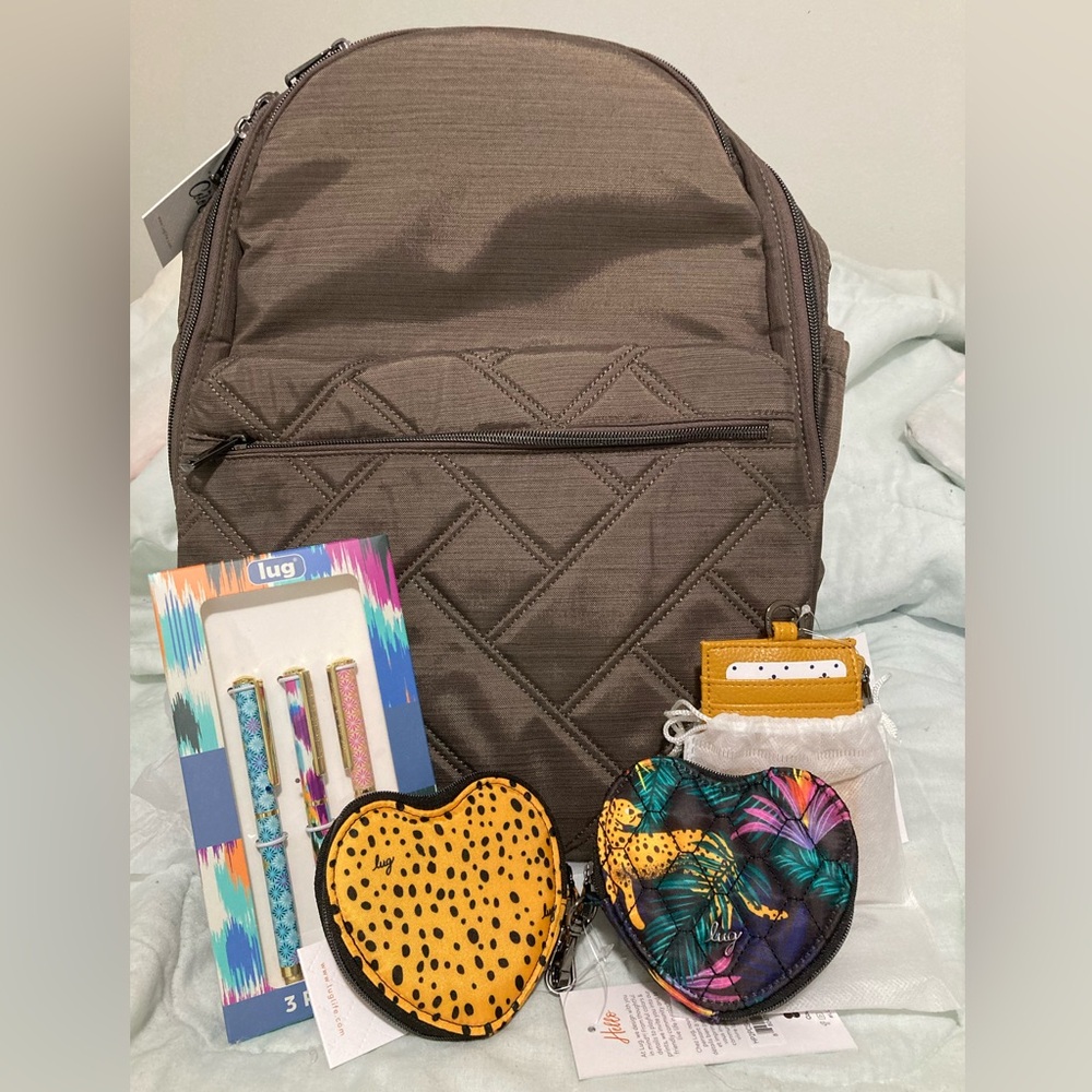 Lug summer jungle box..walnut summit, heart pouches, pens, and amber  VL twister